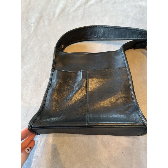Le Donne Leather Collection Black Shoulder Bag Purse - Picture 8 of 9
